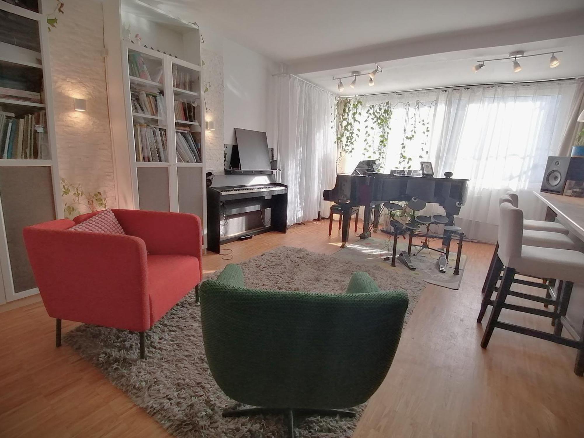 Lovely Flat With Grand Piano, Family Friendly Apartment Berlin