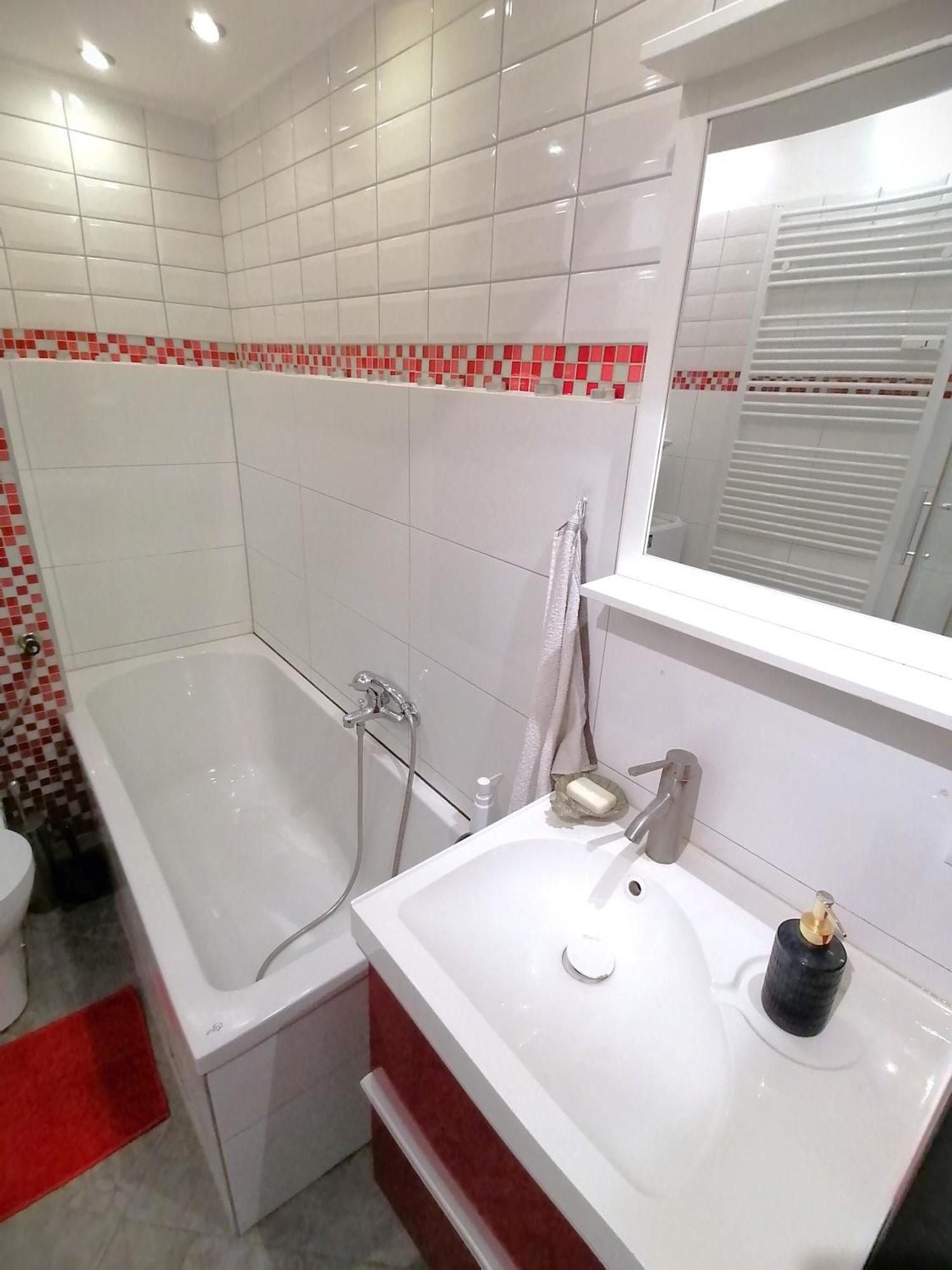 Apartment Lovely Flat With Grand Piano, Family Friendly *